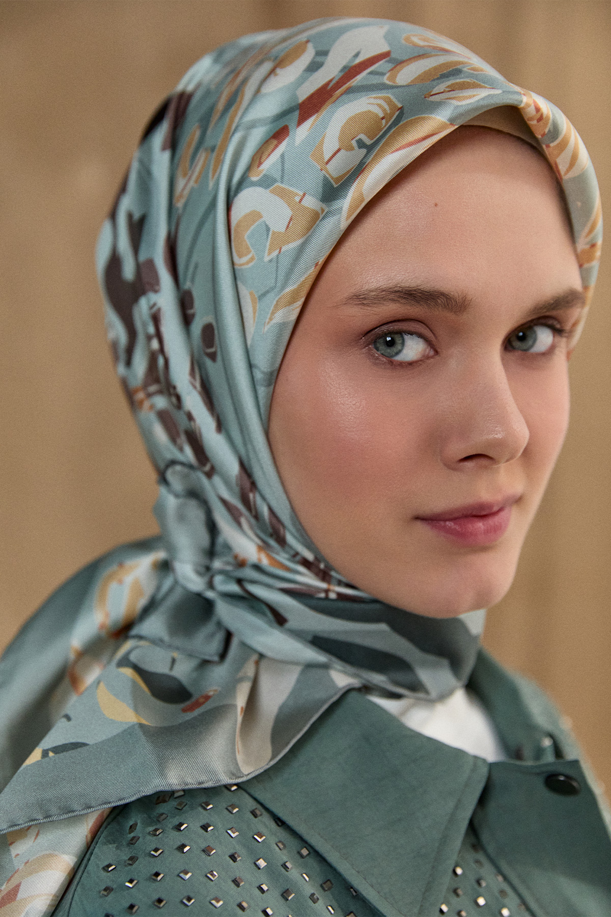 Leopar Desenli Twill İpek Eşarp, Tesettür Giyim