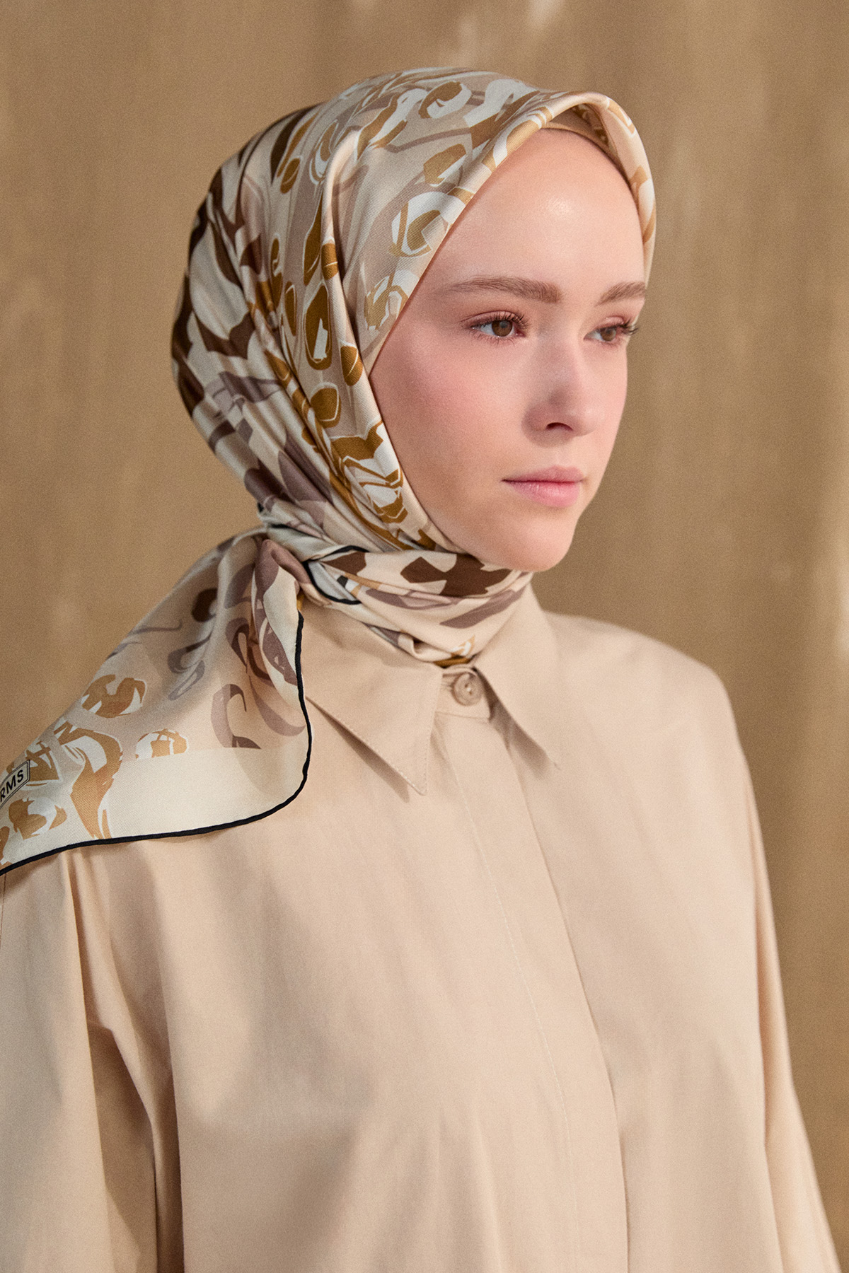 Leopar Desenli Twill İpek Eşarp, Tesettür Giyim