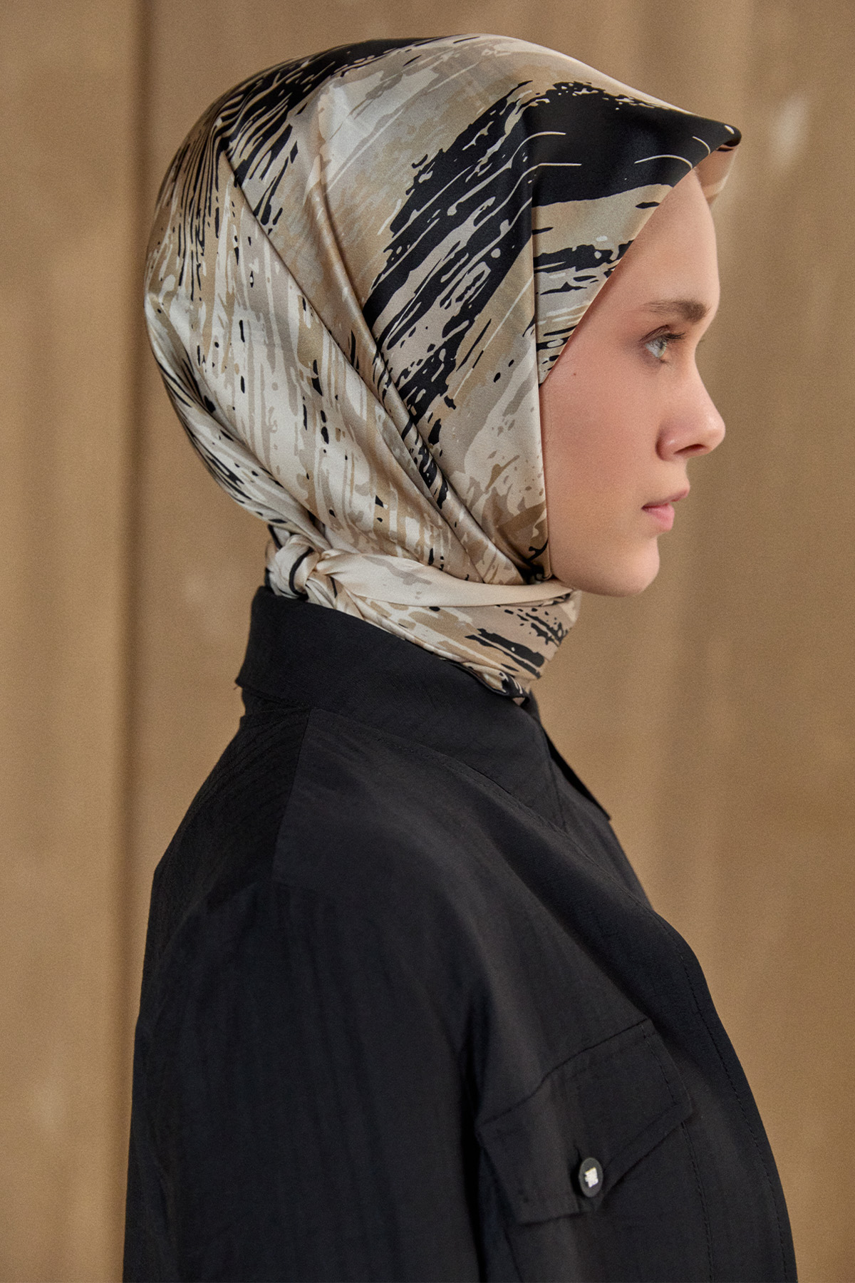 Püskürtme Desenli Sura İpek Eşarp, Tesettür Giyim