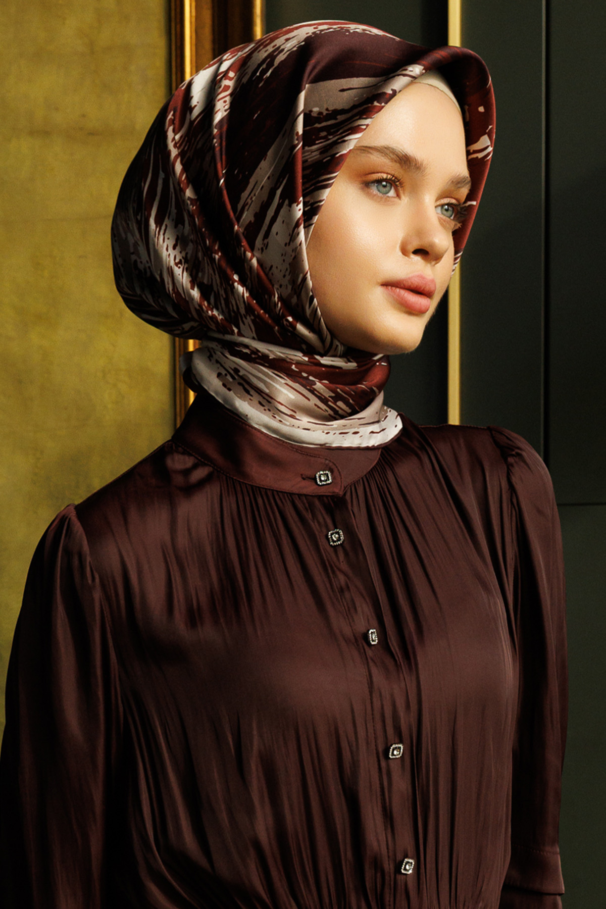 Püskürtme Desenli Sura İpek Eşarp, Tesettür Giyim