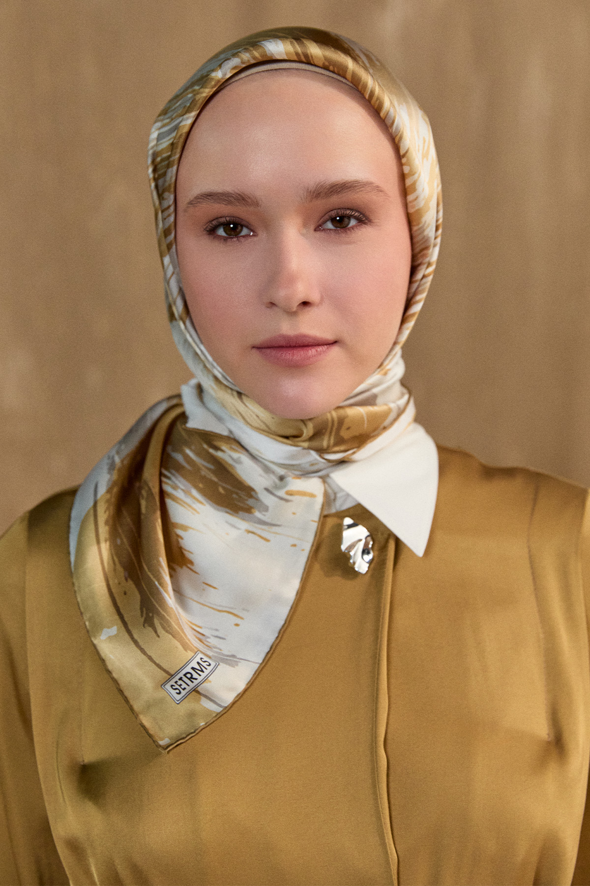 Püskürtme Desenli Sura İpek Eşarp, Tesettür Giyim