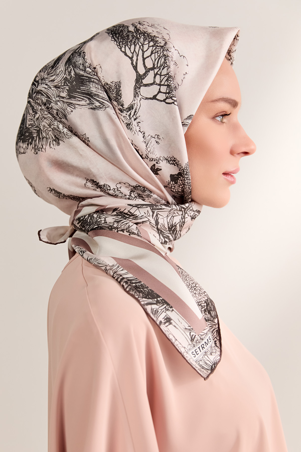 Doğa Desenli Twill İpek Eşarp, Tesettür Giyim