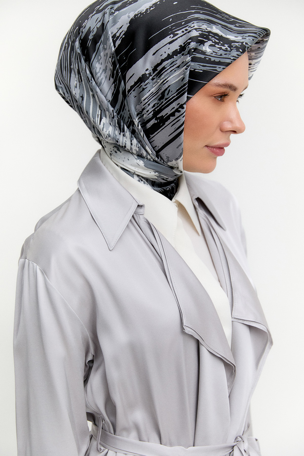 Kuşaklı Saten Kap, Tesettür Giyim