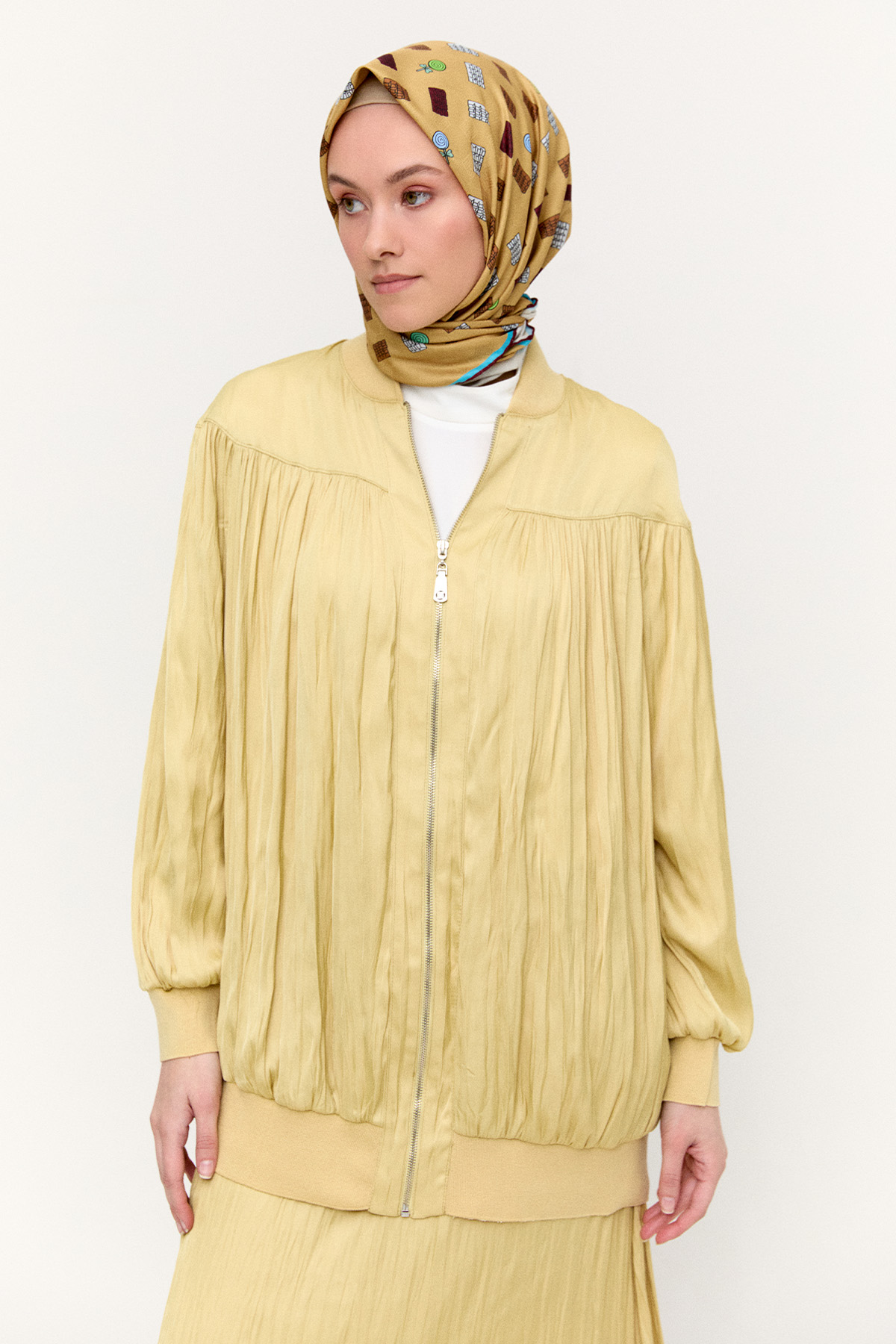 Ribanalı Kraşlı Bomber Kap, Tesettür Giyim