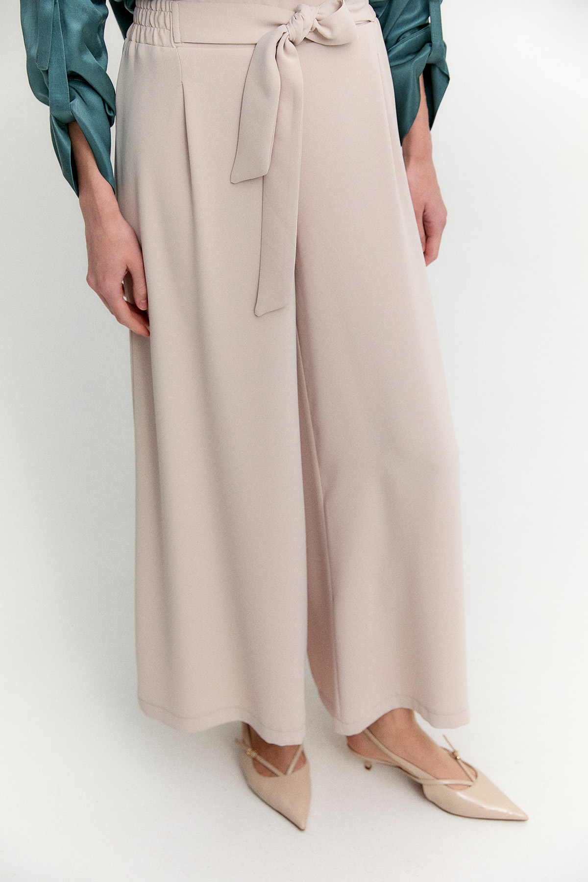 Kuşaklı Geniş Paça Krep Pantolon, Tesettür Giyim