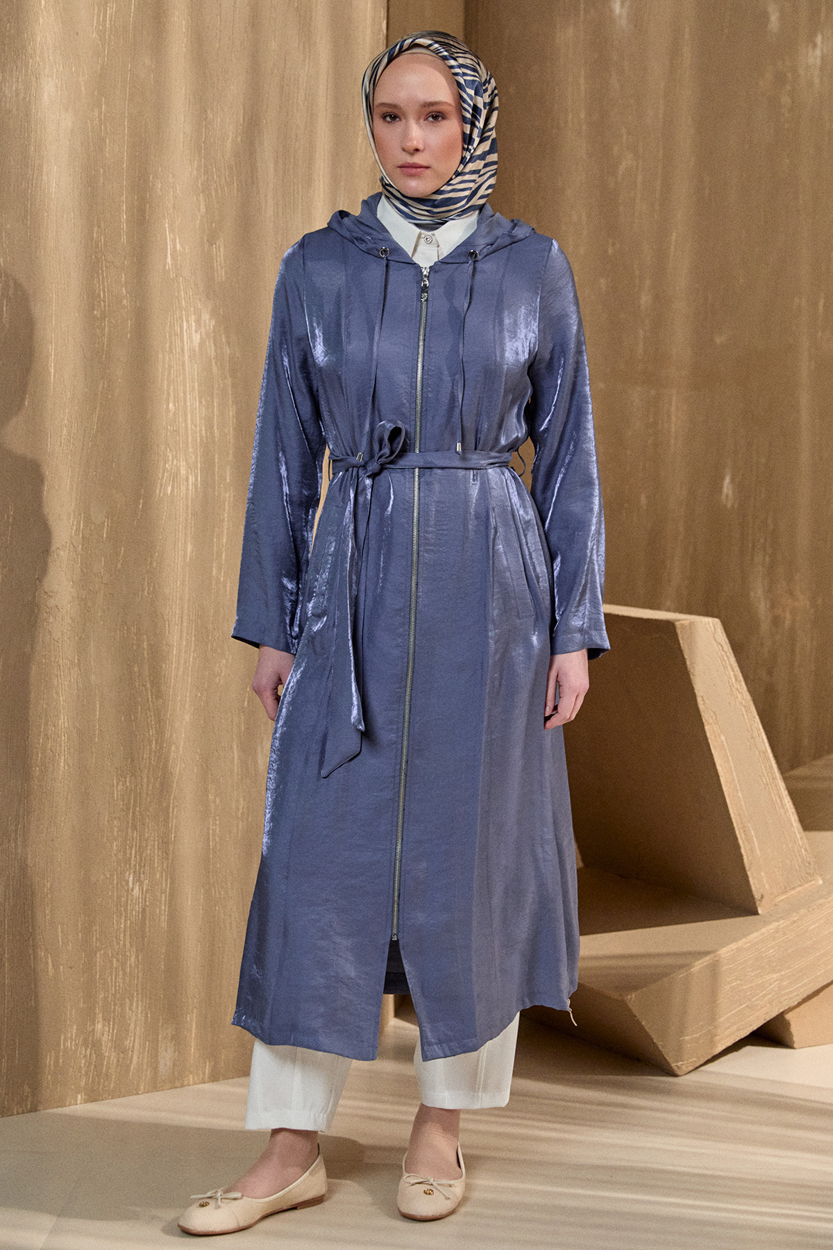 Jakarlı Kuşaklı Pardesü, Tesettür Giyim