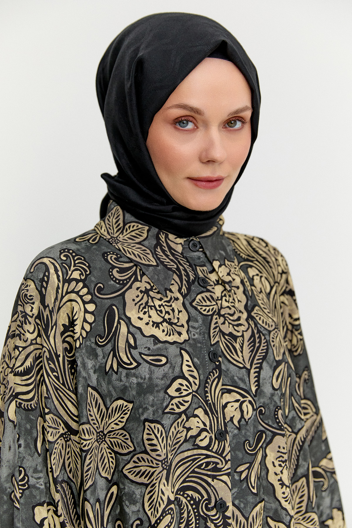 Çiçek Desenli İkili Takım, Tesettür Giyim