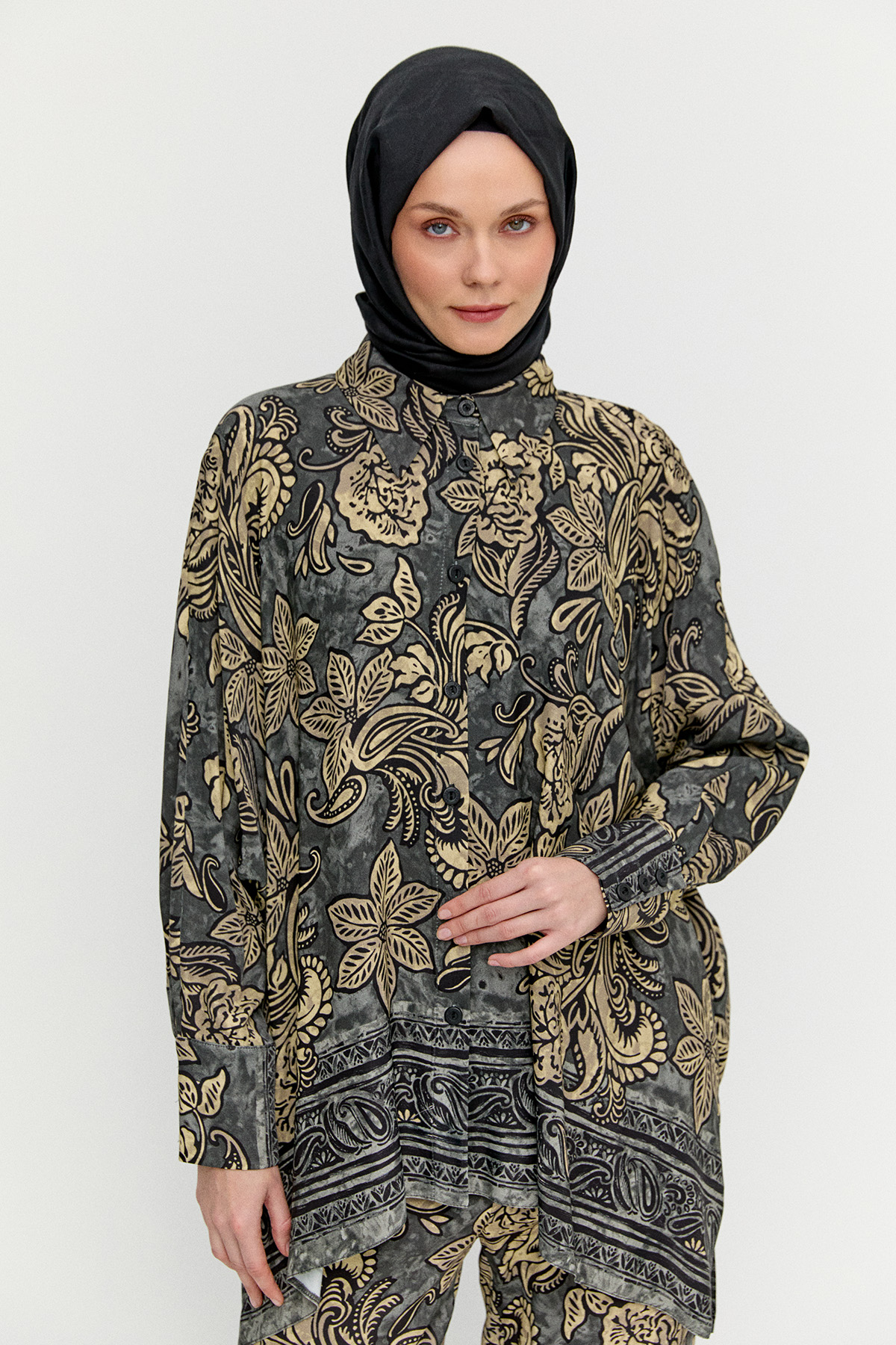 Çiçek Desenli İkili Takım, Tesettür Giyim