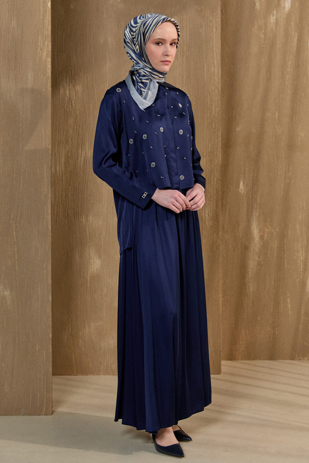 Boncuk İşlemeli İkili Saten Takım, Tesettür Giyim