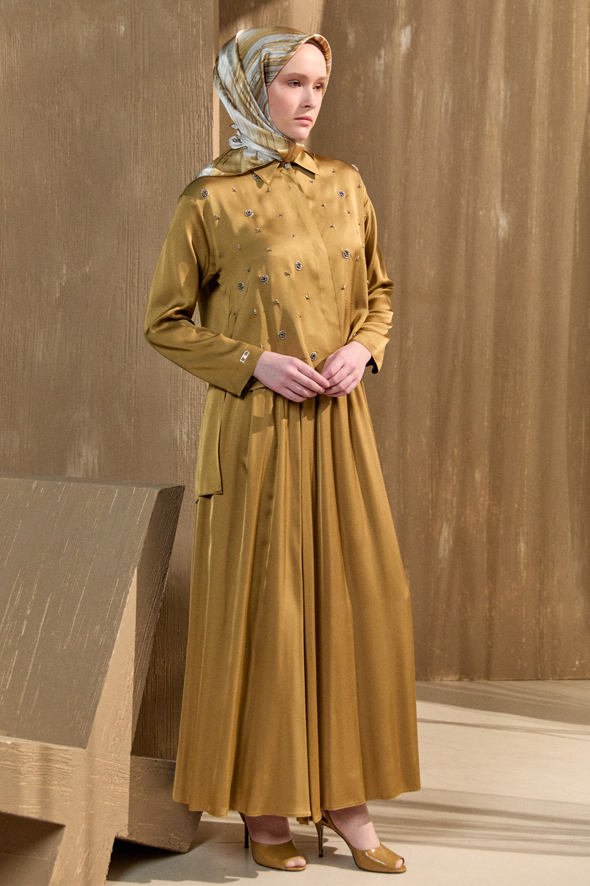 Boncuk İşlemeli İkili Saten Takım, Tesettür Giyim