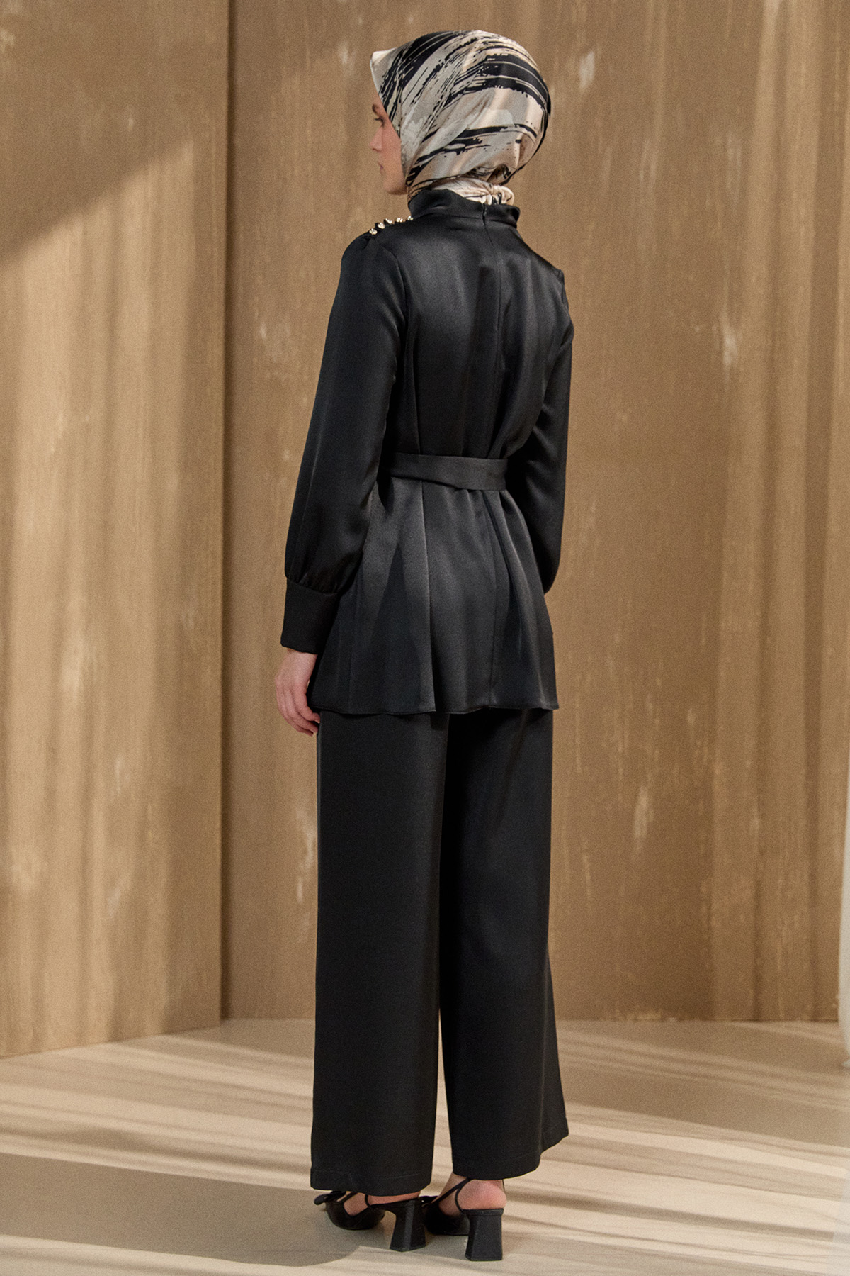 Degaje Yakalı Saten İkili Takım, Tesettür Giyim