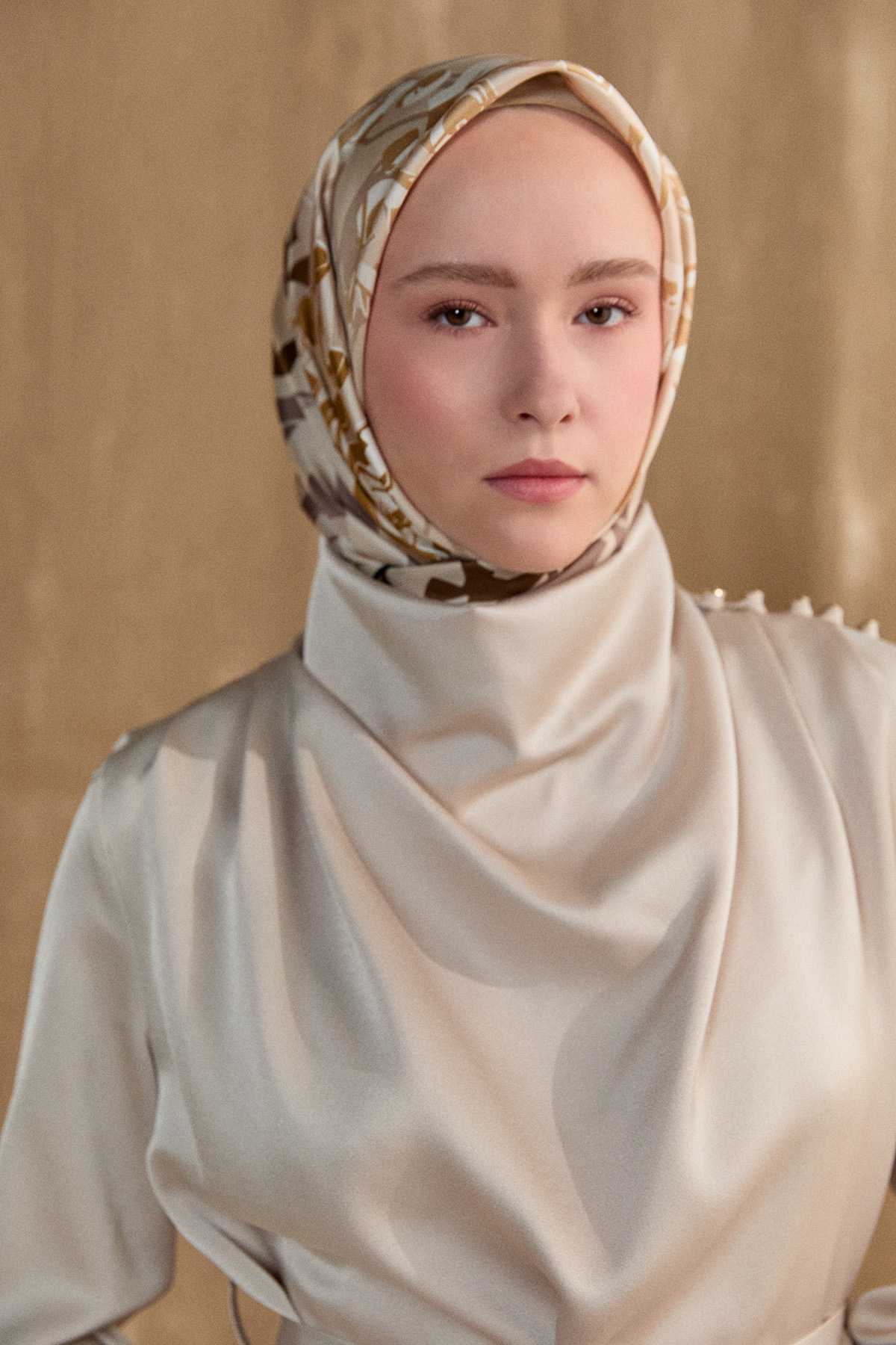 Degaje Yakalı Saten İkili Takım, Tesettür Giyim