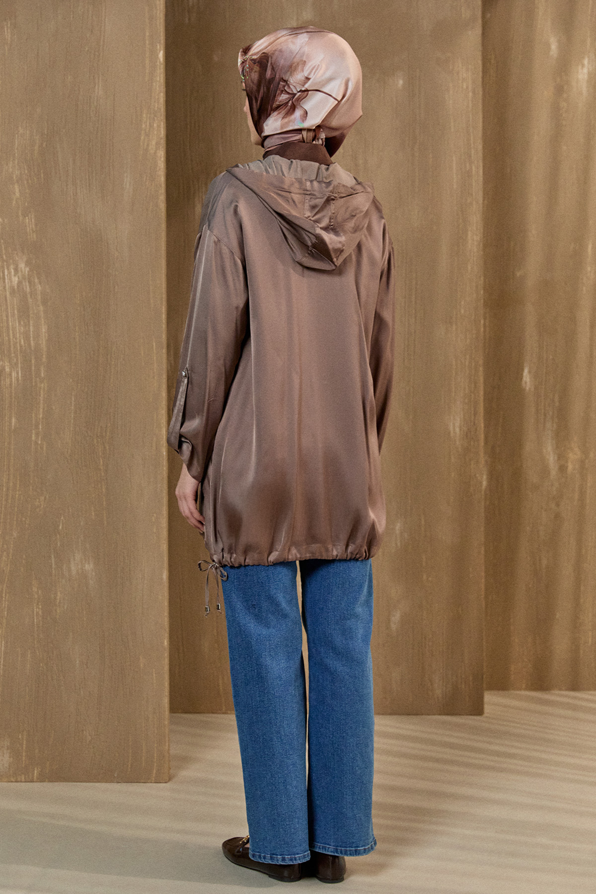 İşlemeli Floş Saten Tunik, Tesettür Giyim