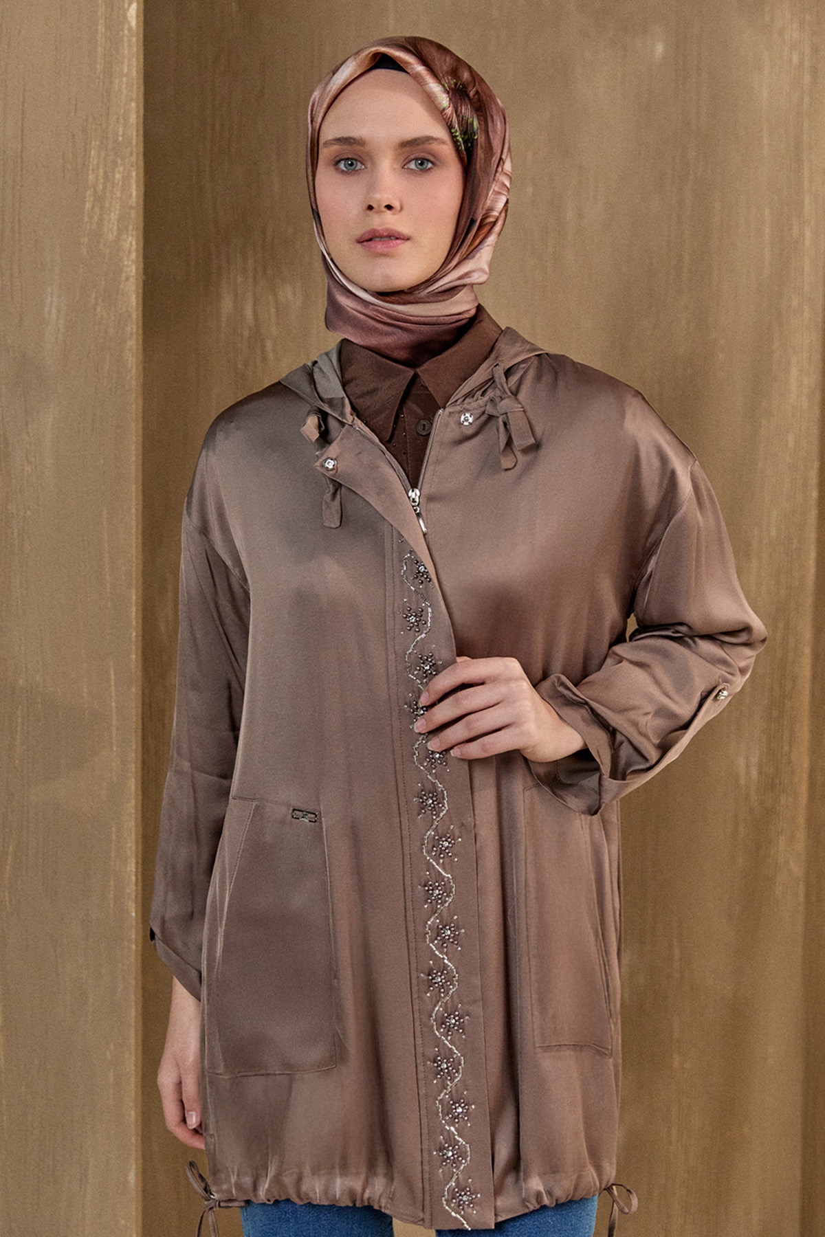 İşlemeli Floş Saten Tunik, Tesettür Giyim