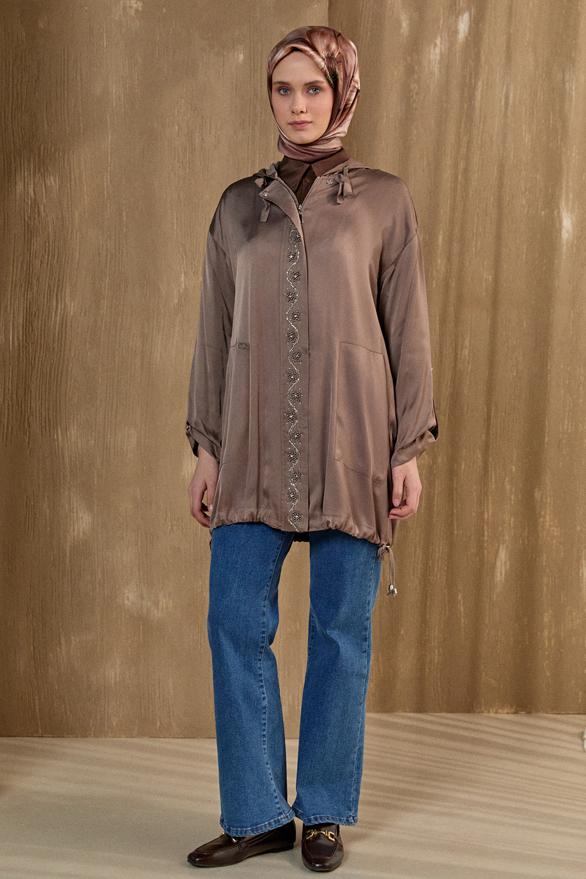 İşlemeli Floş Saten Tunik, Tesettür Giyim