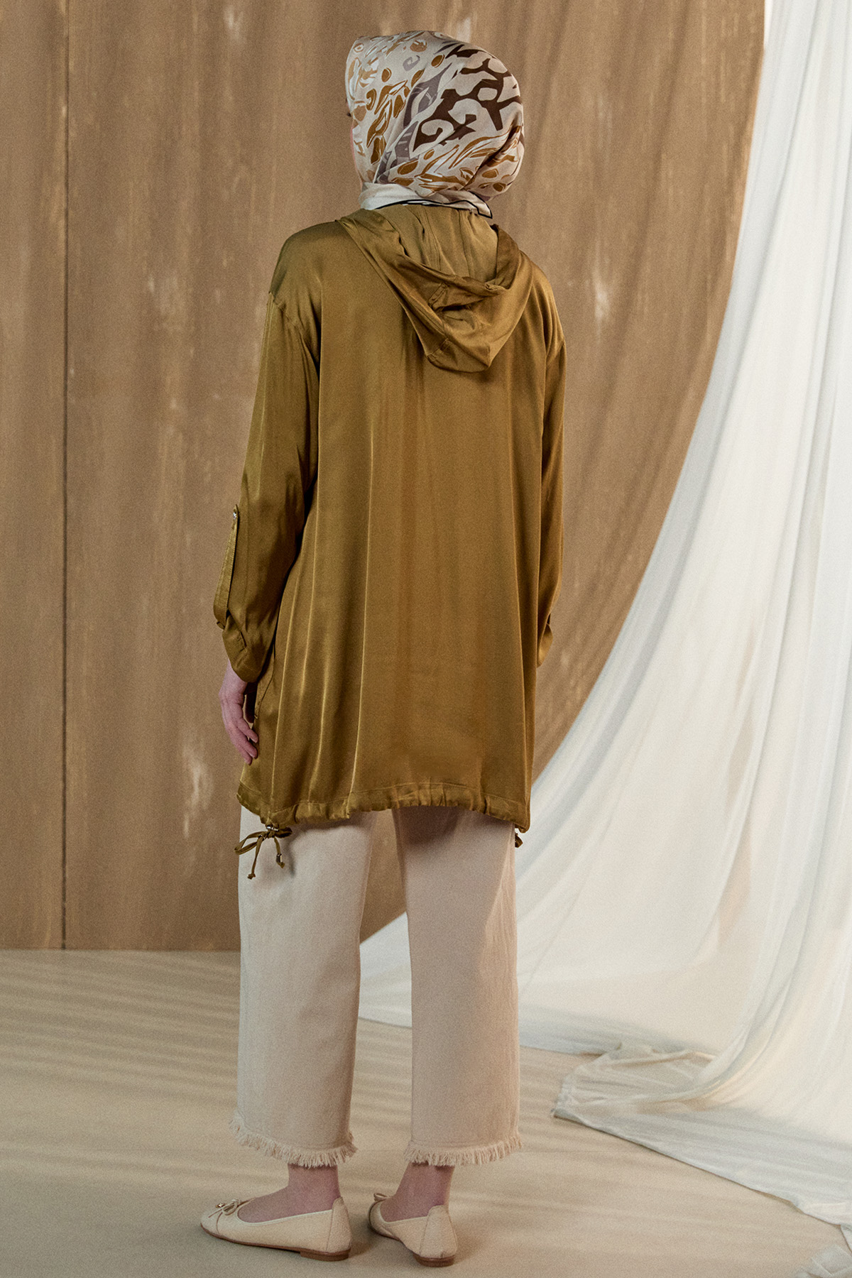 İşlemeli Floş Saten Tunik, Tesettür Giyim