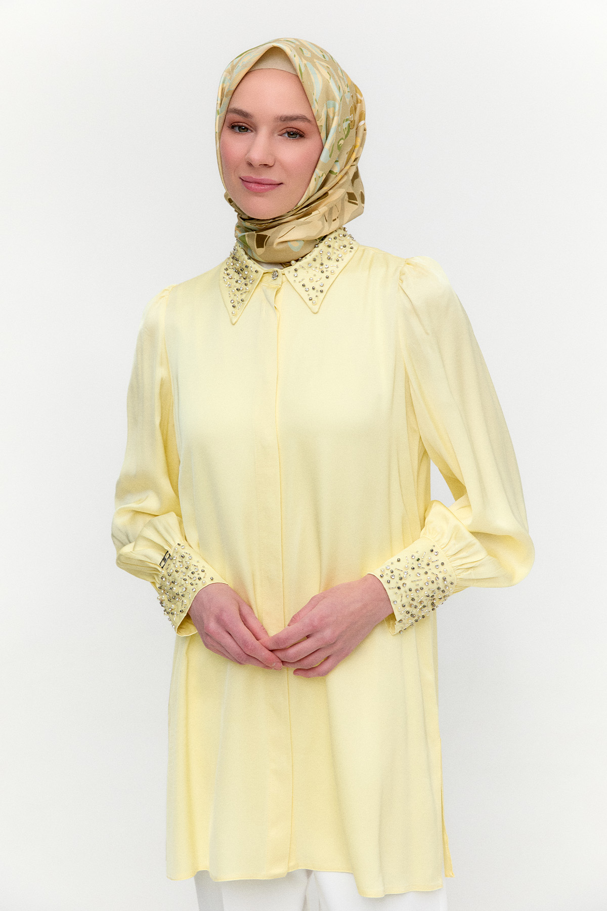 İşlemeli Detaylı Floş Tunik, Tesettür Giyim