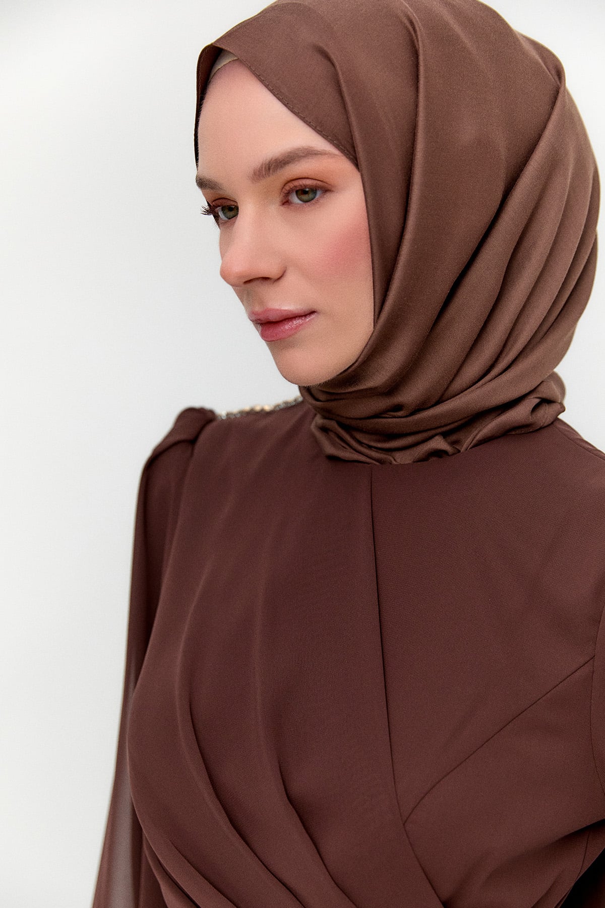 Taşlı Pelerinli Büyük Beden Abiye, Tesettür Giyim