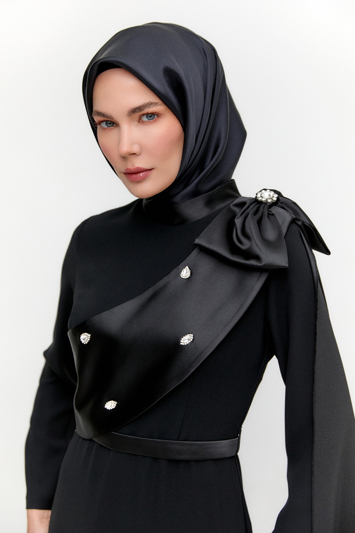 Fiyonk Detaylı Taşlı Abiye, Tesettür Giyim