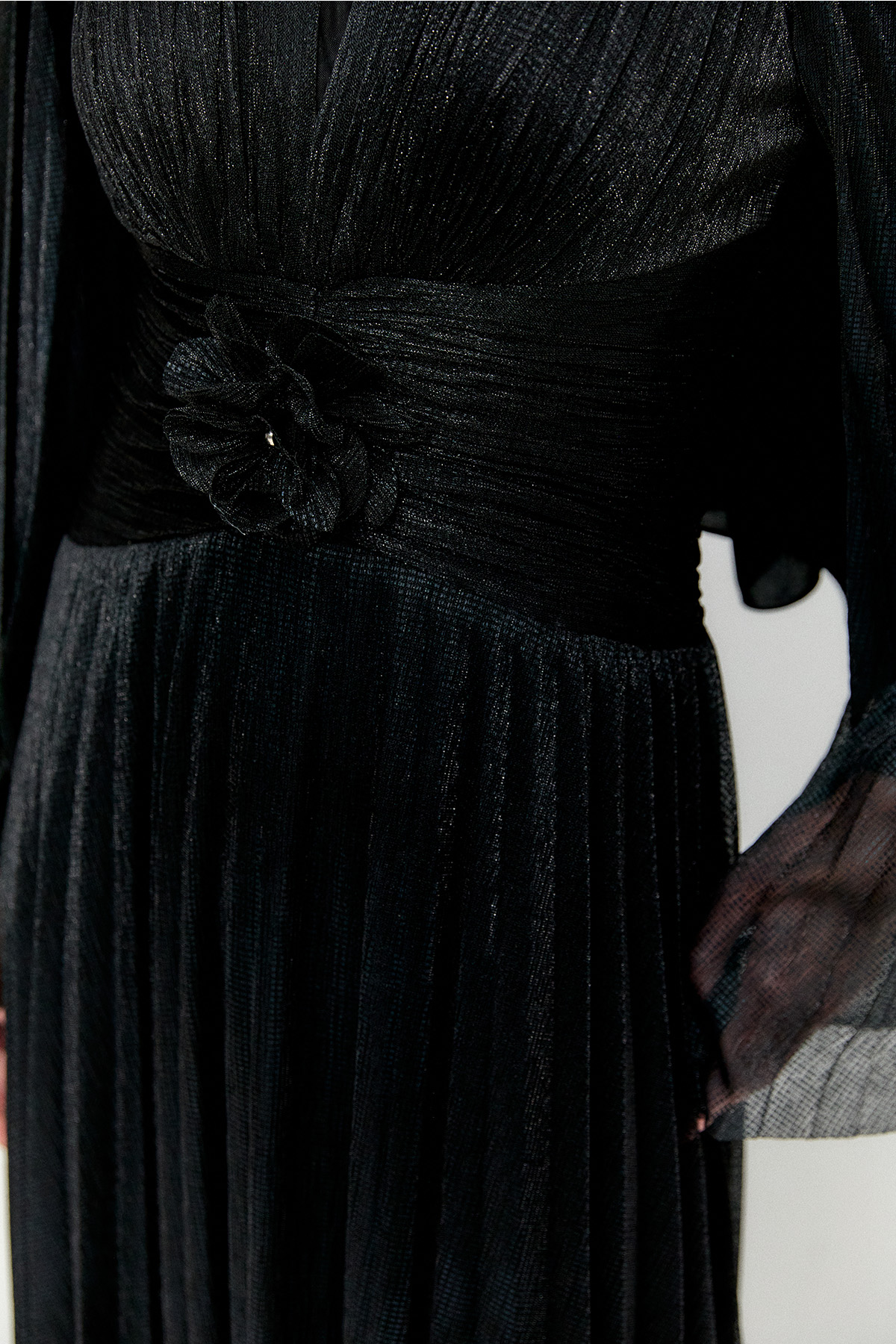 Piliseli Jakarlı Abiye Elbise, Tesettür Giyim