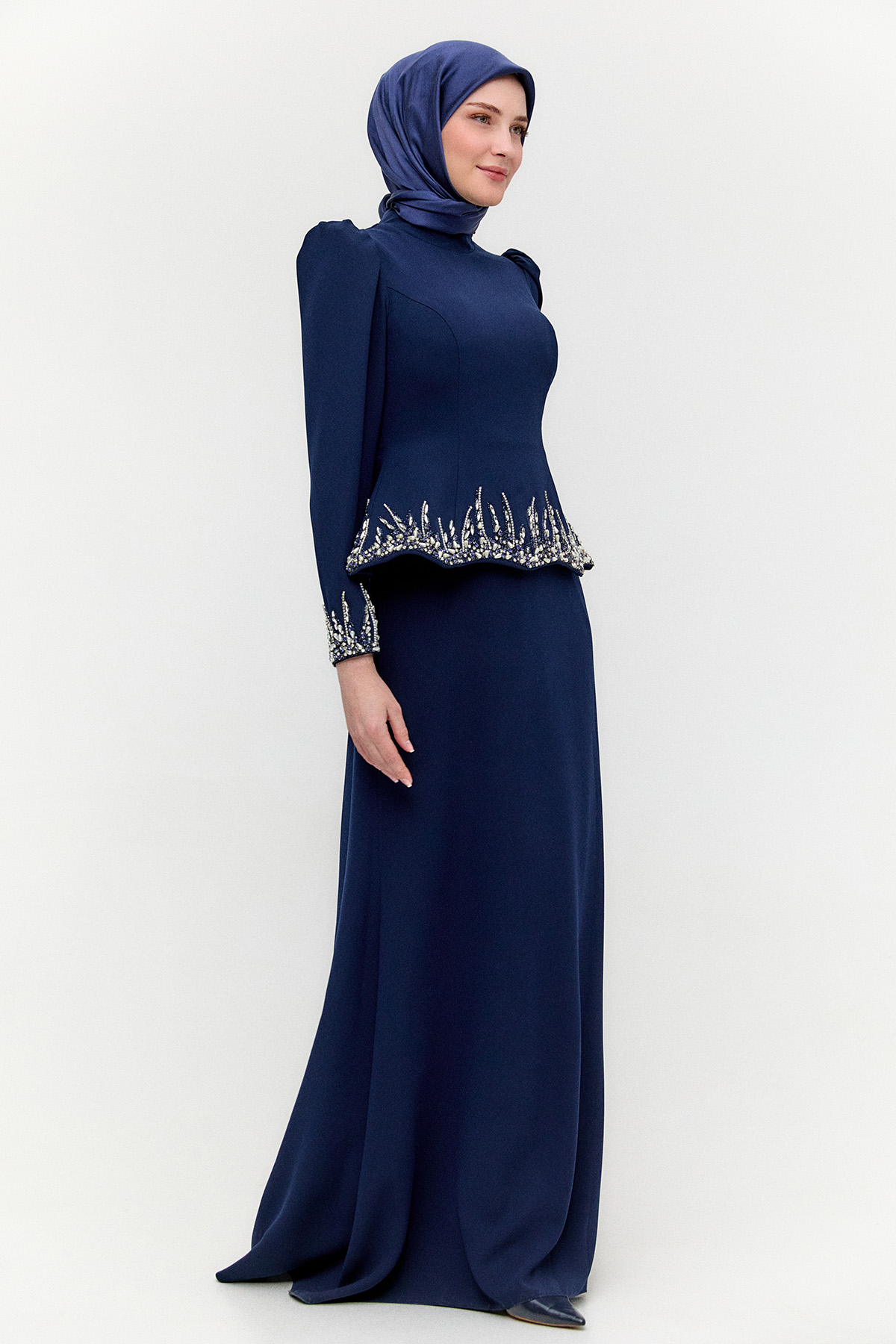 Taş Detaylı Kuyruklu Abiye, Tesettür Giyim