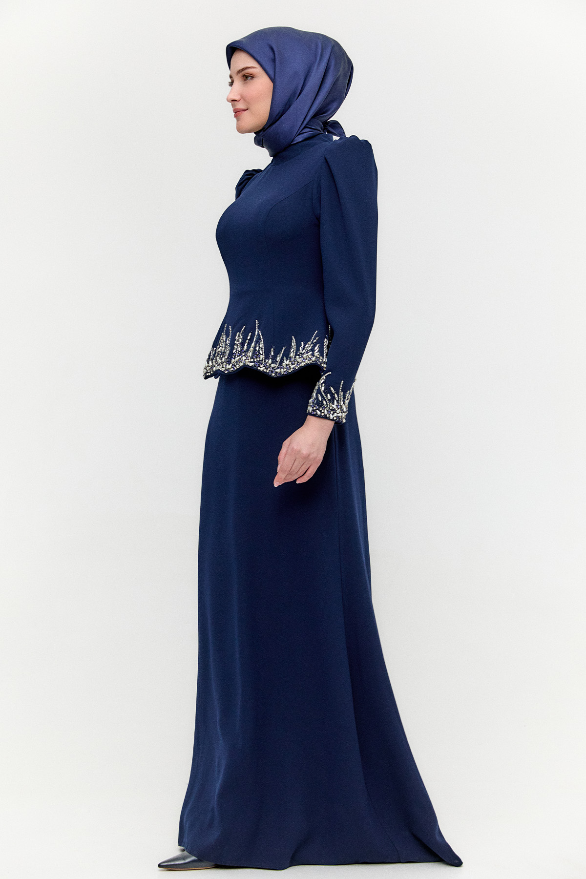 Taş Detaylı Kuyruklu Abiye, Tesettür Giyim