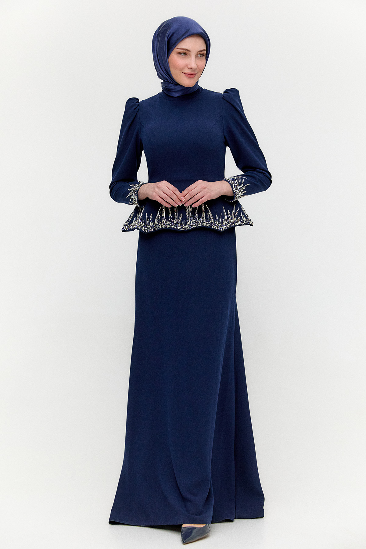 Taş Detaylı Kuyruklu Abiye, Tesettür Giyim