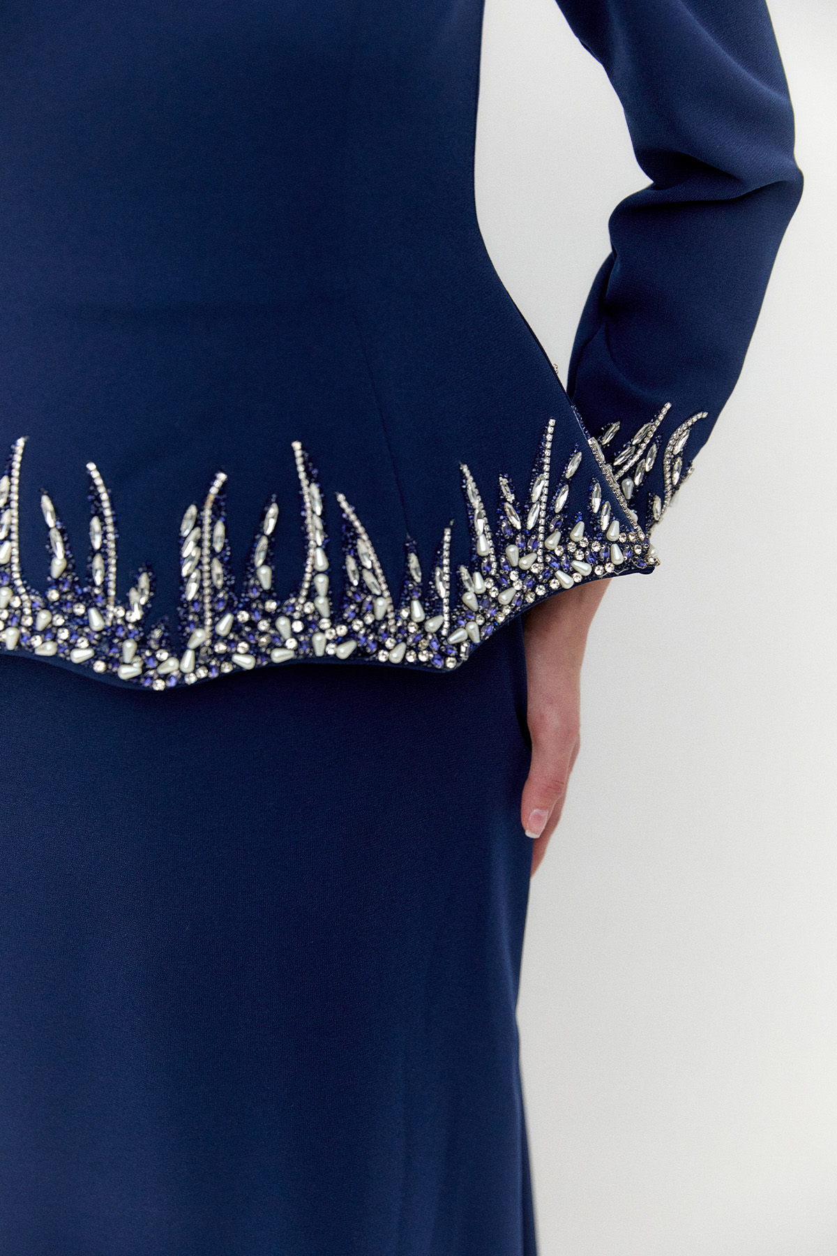 Taş Detaylı Kuyruklu Abiye, Tesettür Giyim