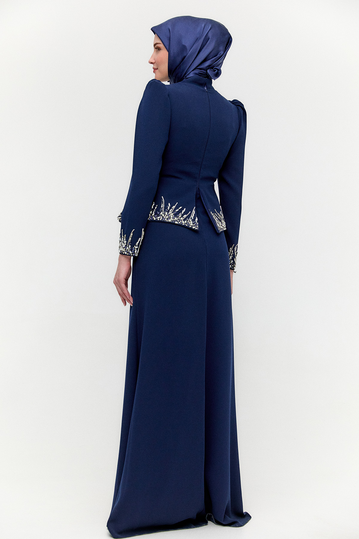 Taş Detaylı Kuyruklu Abiye, Tesettür Giyim