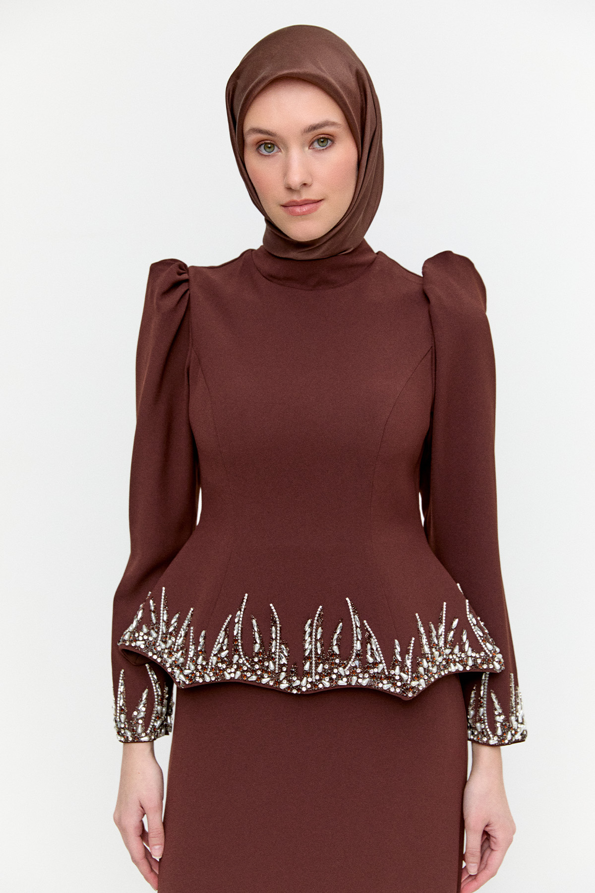 Taş Detaylı Kuyruklu Abiye, Tesettür Giyim