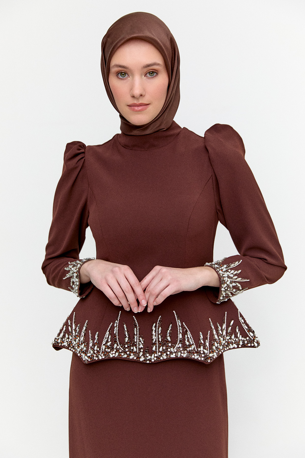 Taş Detaylı Kuyruklu Abiye, Tesettür Giyim