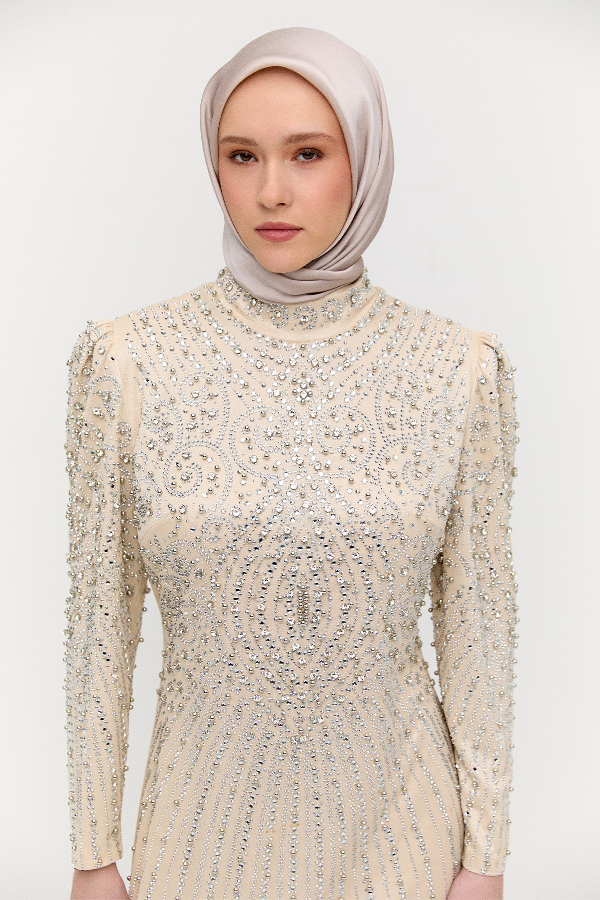 Hakim Yaka Sıra Taşlı Abiye, Tesettür Giyim