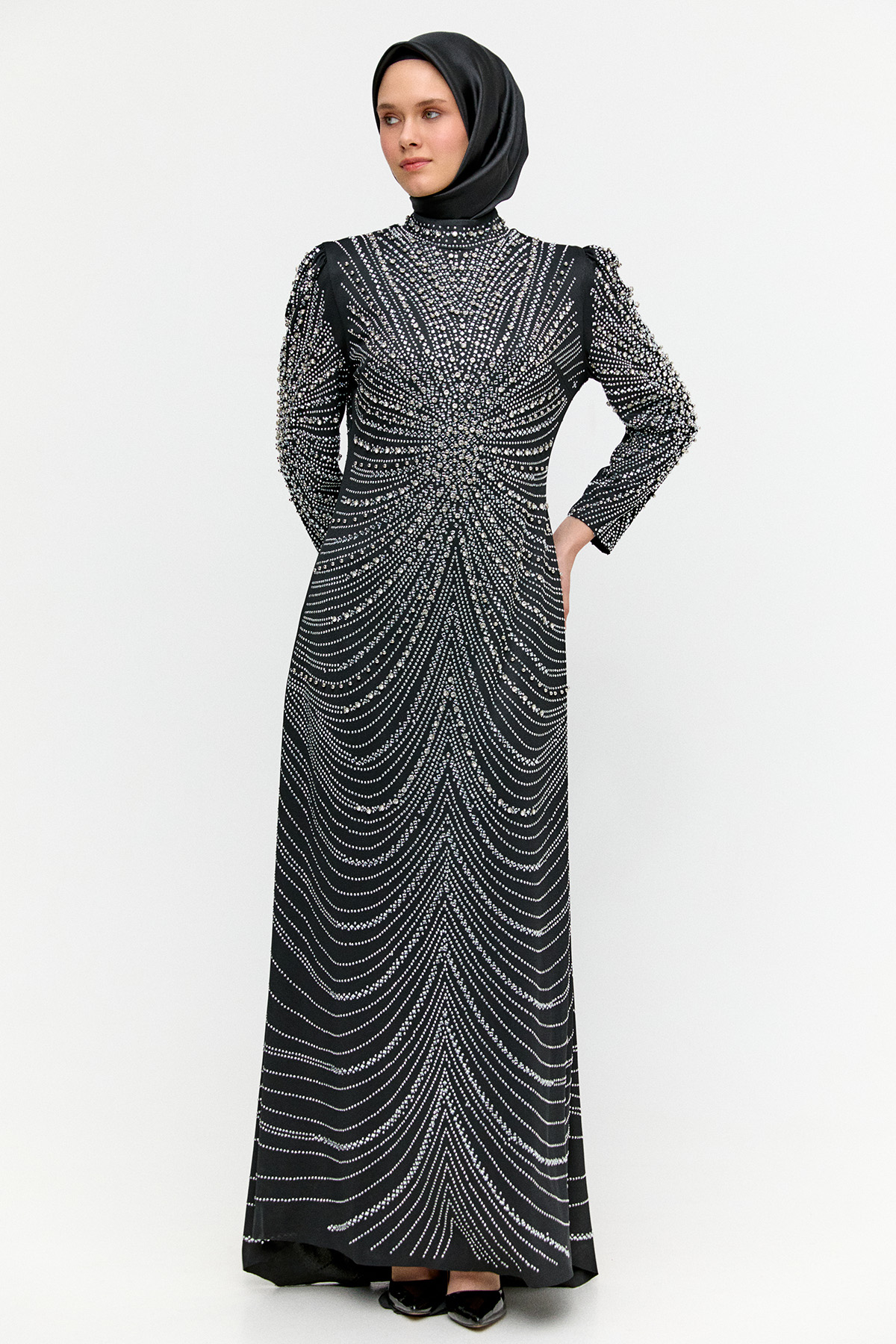 Taş İşlemeli Kuyruklu Abiye, Tesettür Giyim