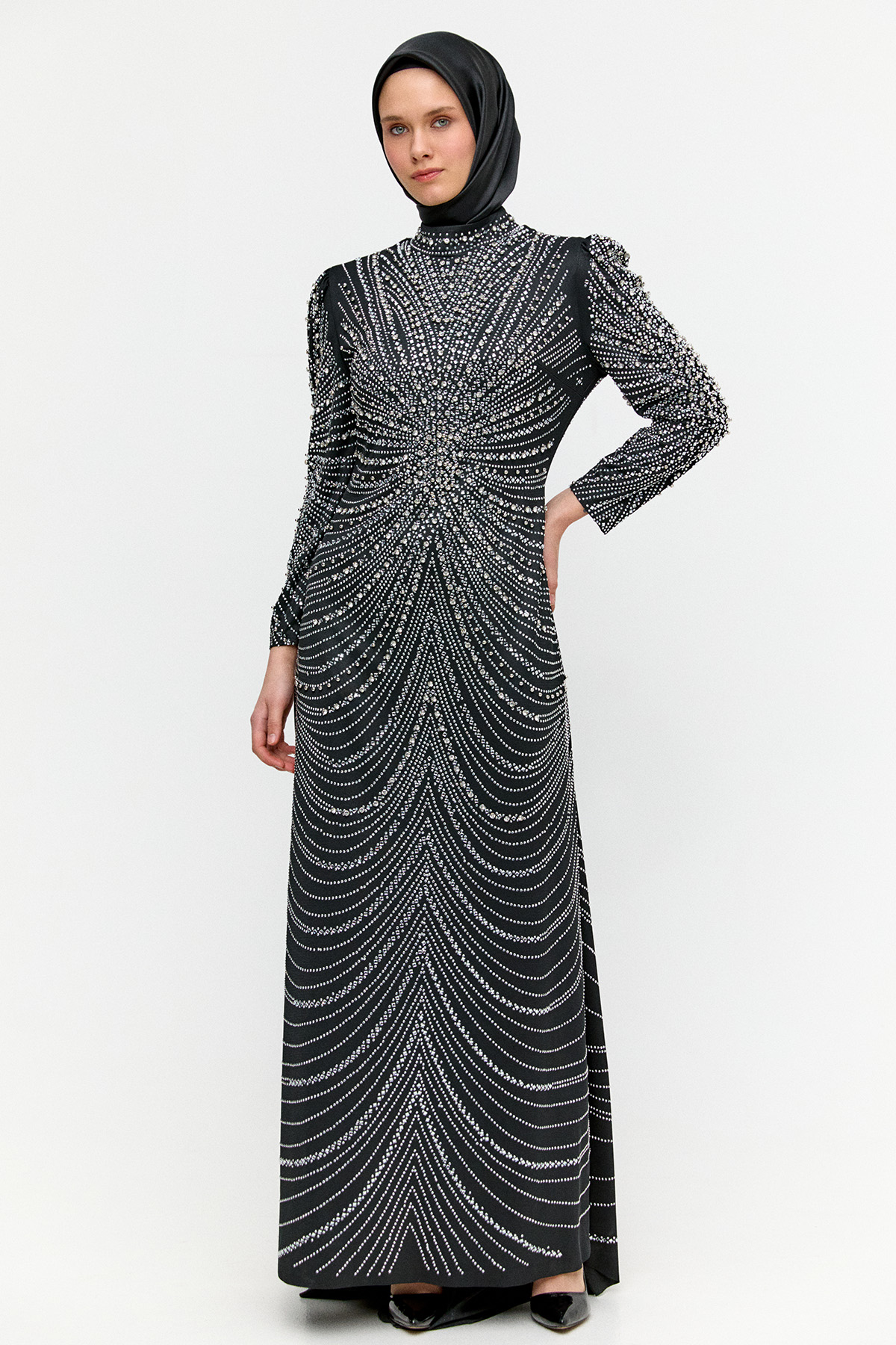 Taş İşlemeli Kuyruklu Abiye, Tesettür Giyim