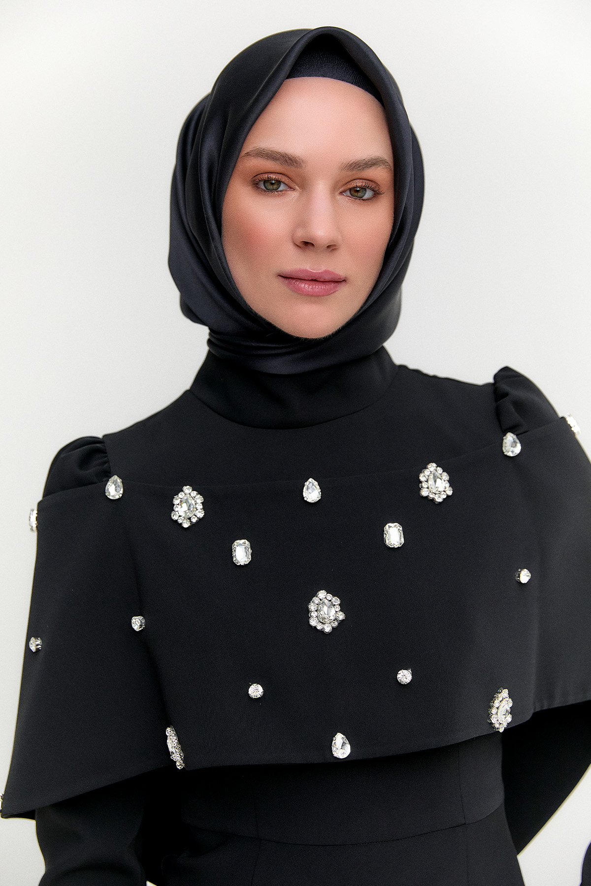 Taşlı Katmanlı Abiye Elbise, Tesettür Giyim