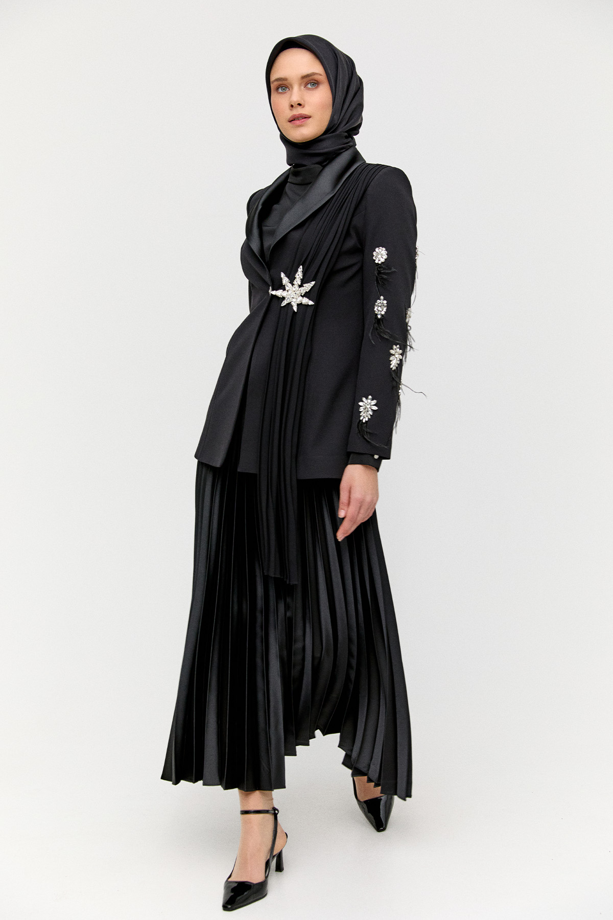 Piliseli Broşlu İkili Abiye Takım, Tesettür Giyim