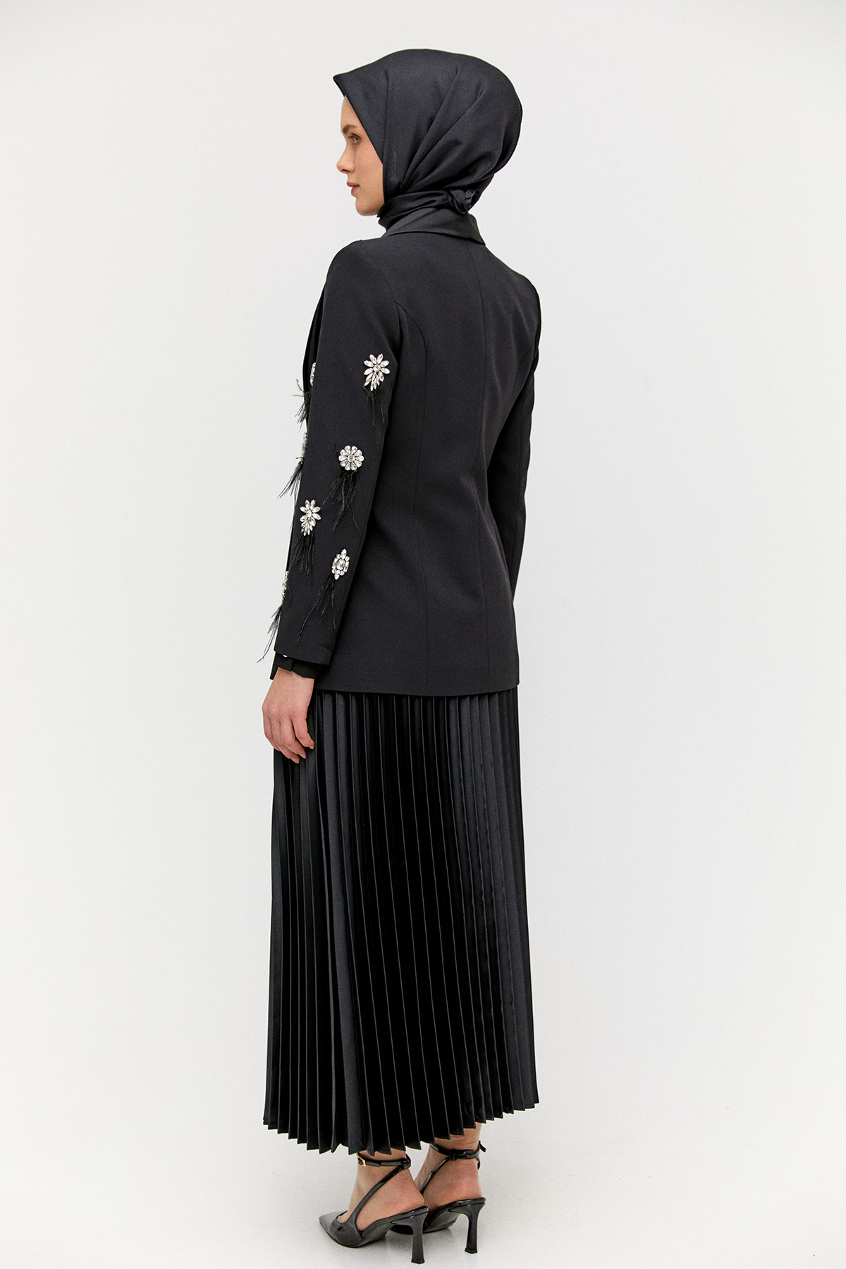 Piliseli Broşlu İkili Abiye Takım, Tesettür Giyim