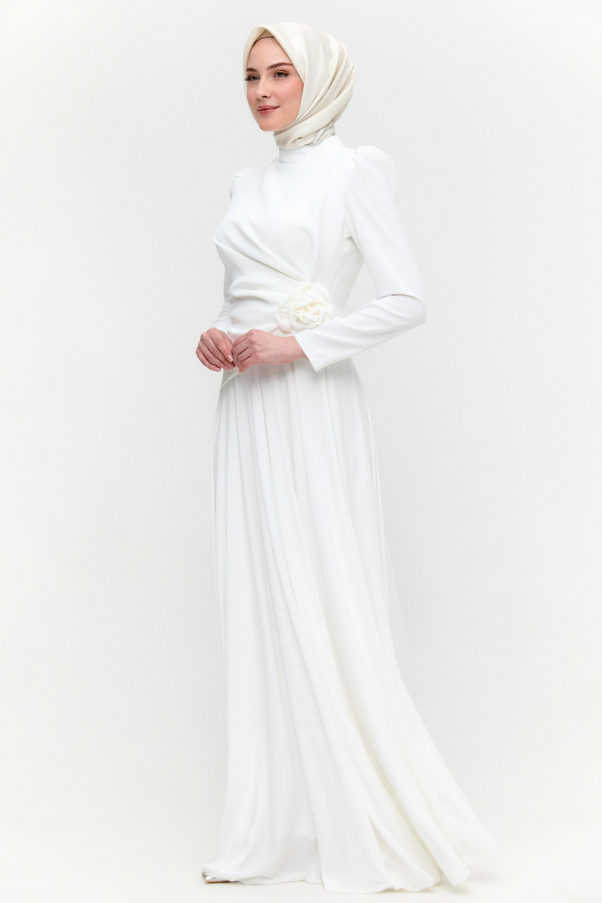 Çiçek Aplikeli Krep Abiye Elbise, Tesettür Giyim