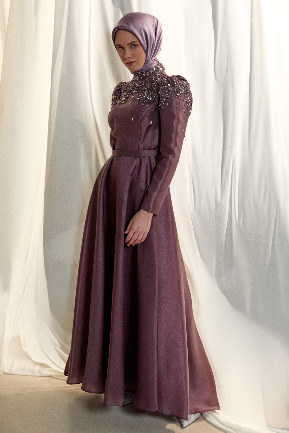 İşlemeli Tafta Abiye Elbise, Tesettür Giyim