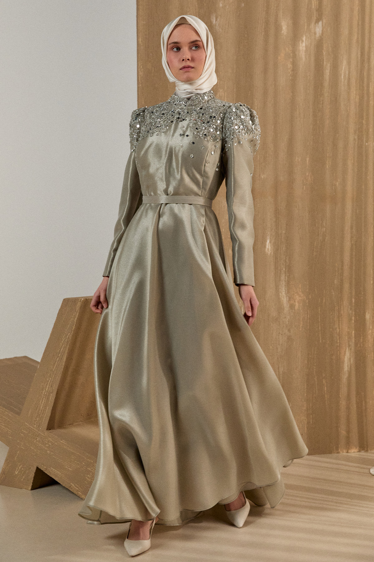 İşlemeli Tafta Abiye Elbise, Tesettür Giyim