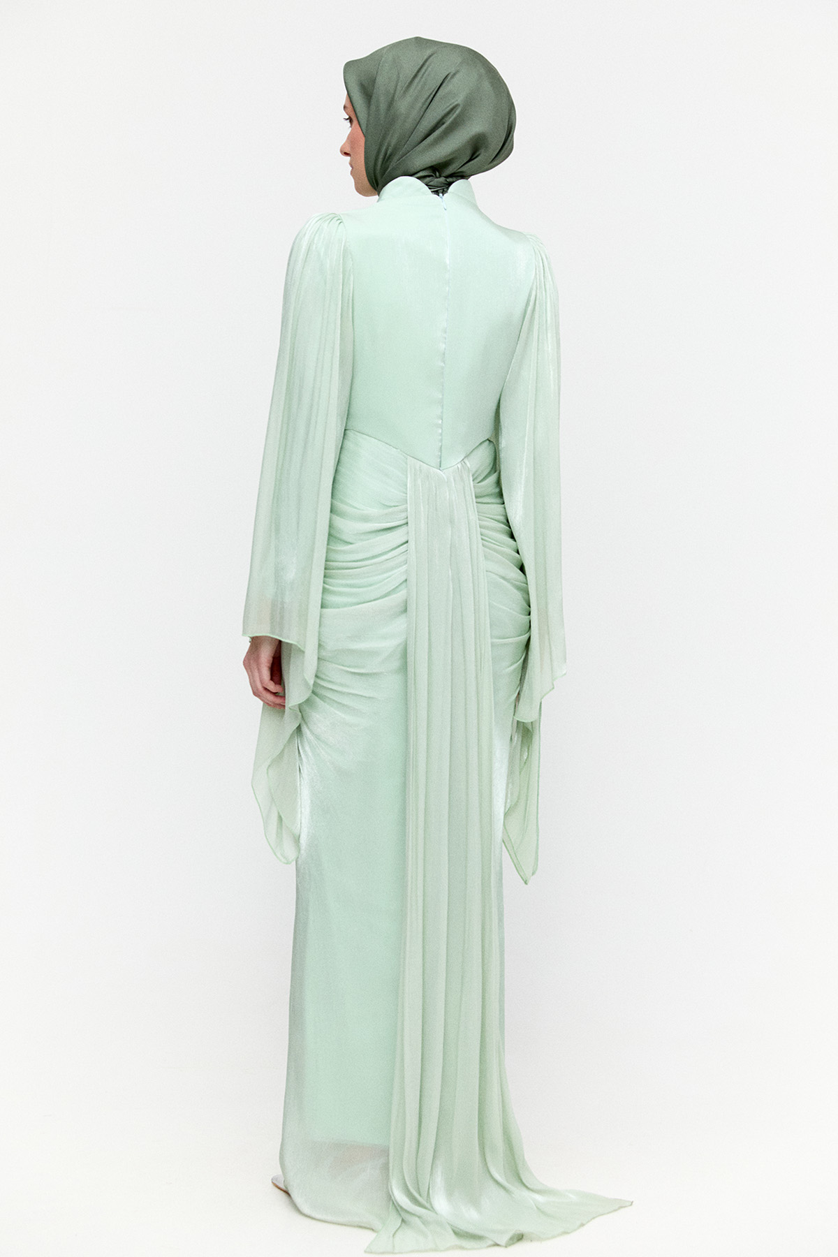 Büzgülü Jakarlı Abiye Elbise, Tesettür Giyim