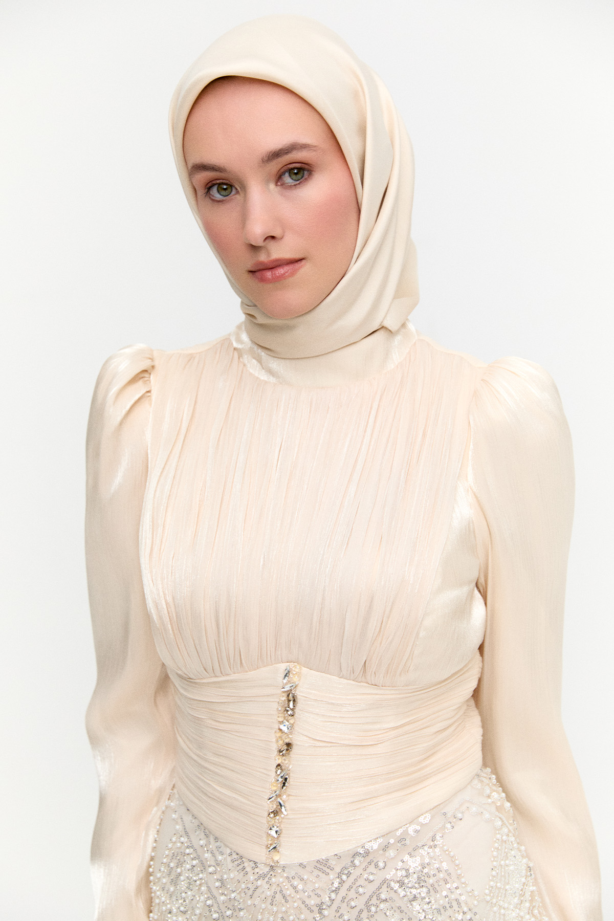 Taş ve İnci İşlemeli Abiye, Tesettür Giyim