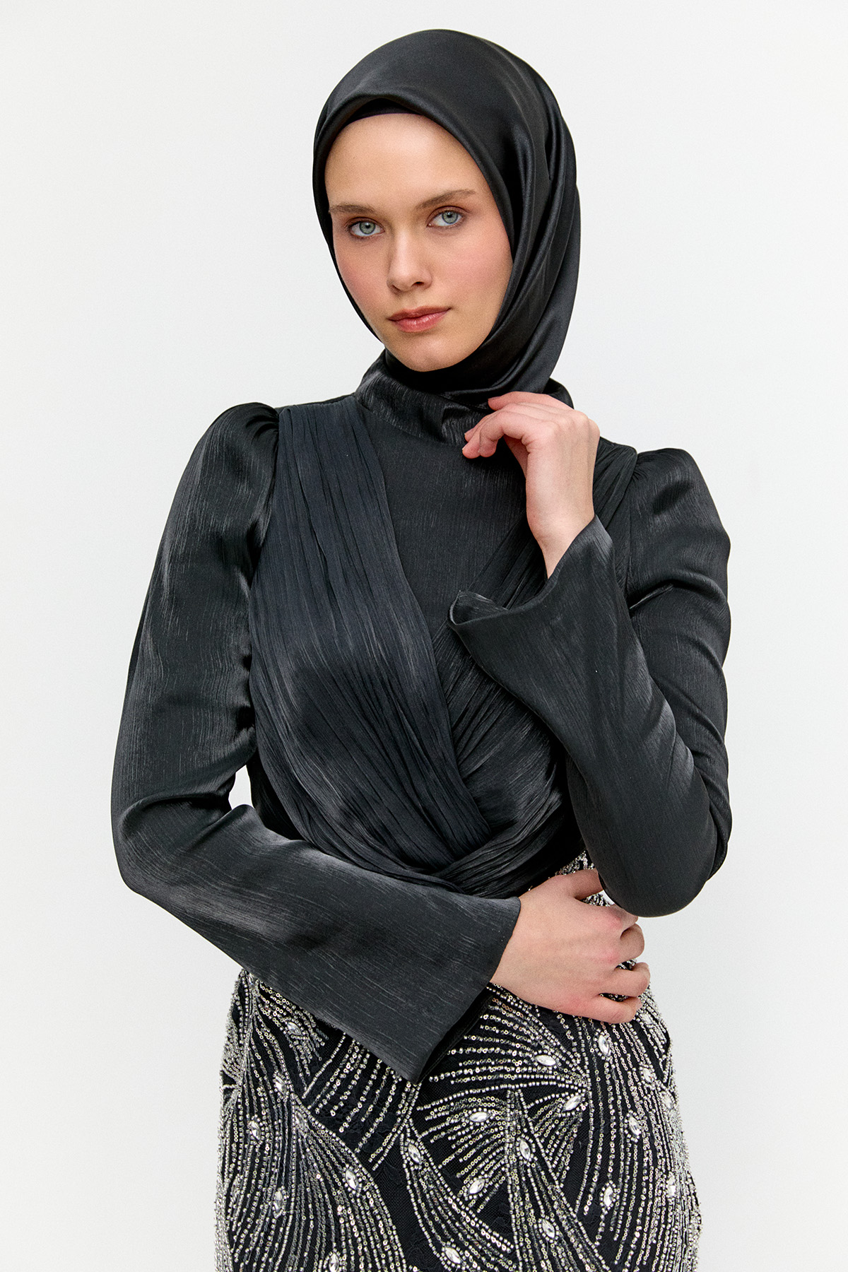 Pul Payet Detaylı Dantelli Abiye, Tesettür Giyim