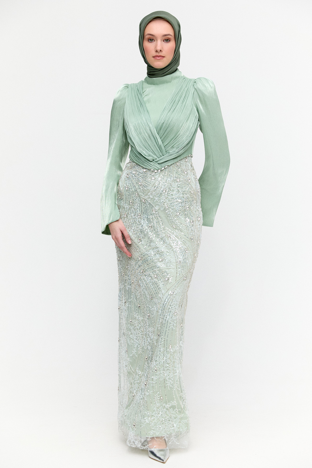 Pul Payet Detaylı Dantelli Abiye, Tesettür Giyim