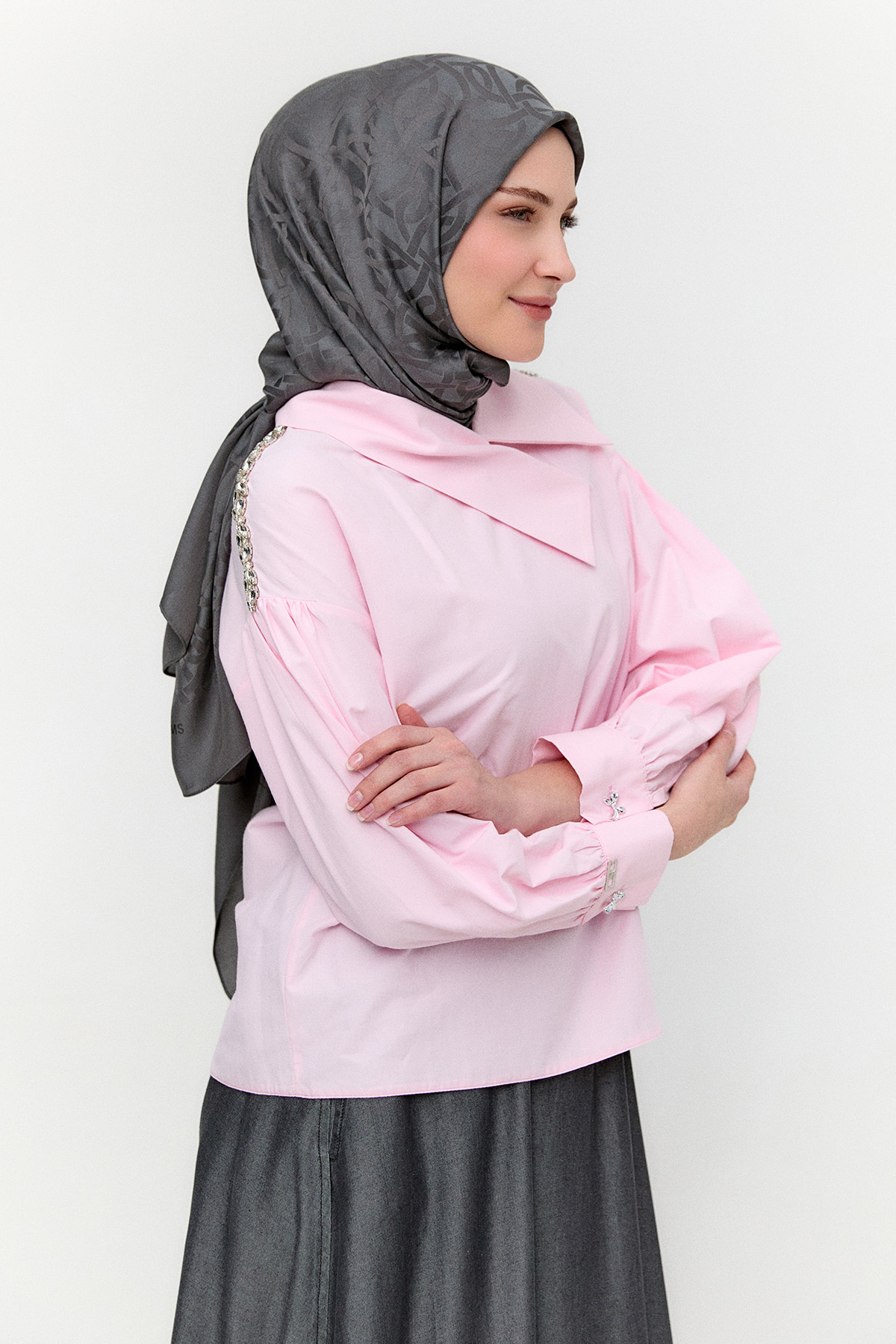 Mendil Yaka Pamuklu Gömlek, Tesettür Giyim