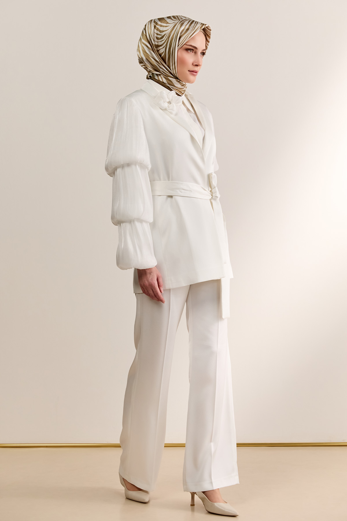 Balon Kol Kuşaklı Ceket, Tesettür Giyim