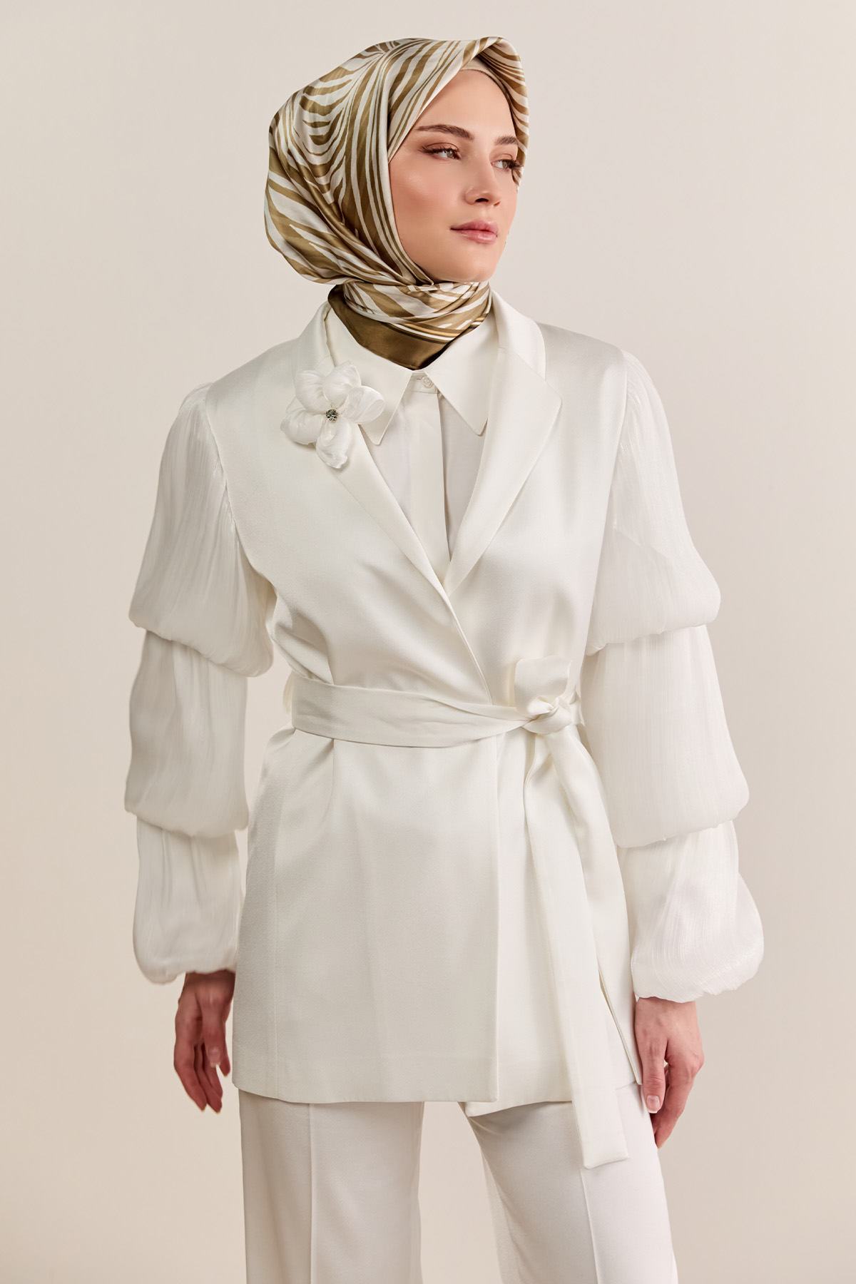 Balon Kol Kuşaklı Ceket, Tesettür Giyim
