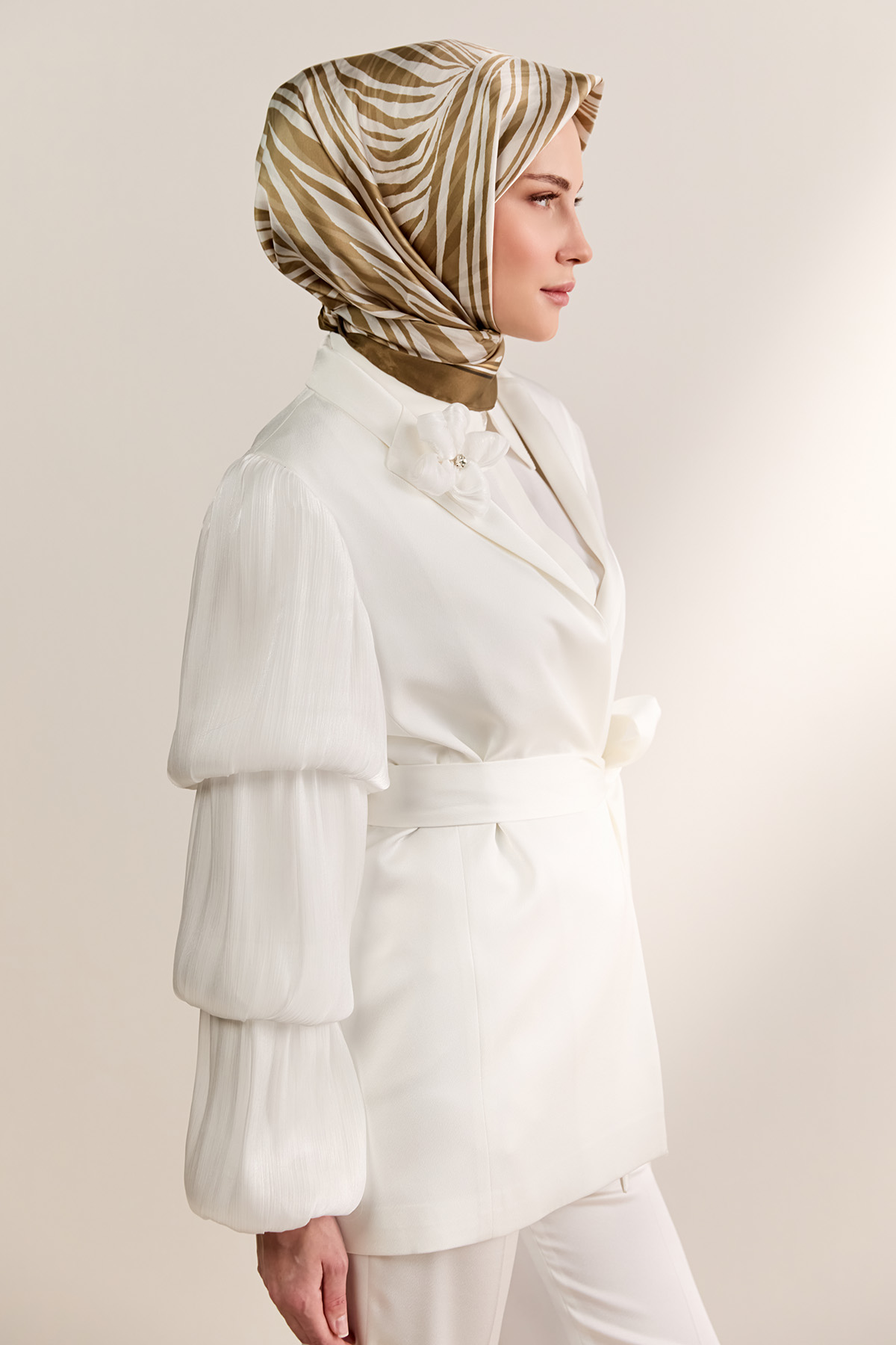 Balon Kol Kuşaklı Ceket, Tesettür Giyim