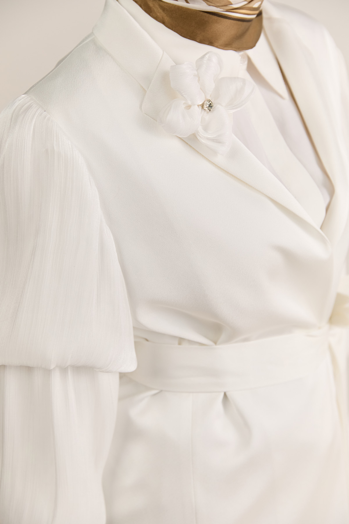 Balon Kol Kuşaklı Ceket, Tesettür Giyim