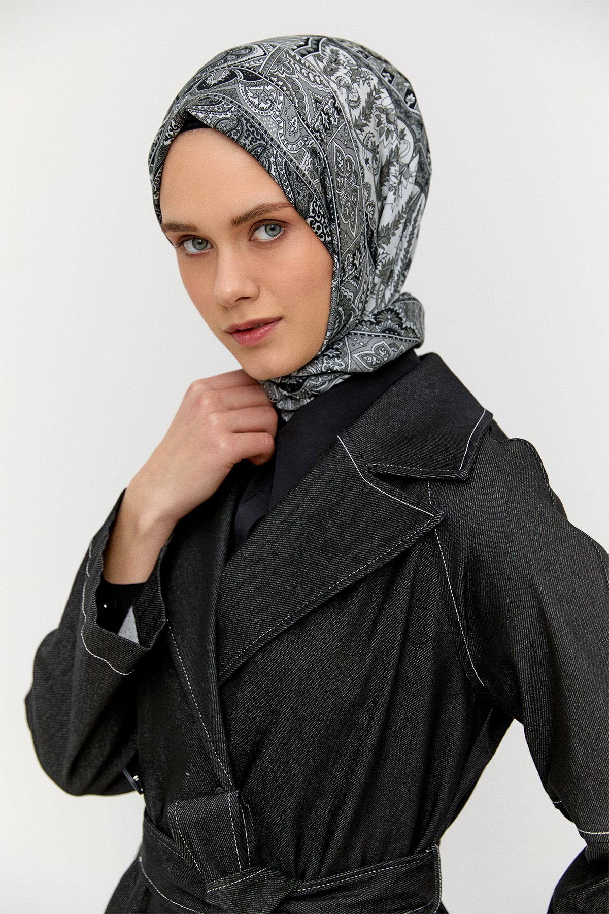 Kuşaklı Kruvaze Pamuklu Kap, Tesettür Giyim